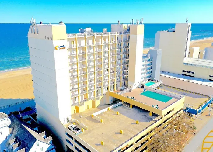 Comfort Suites Beachfront