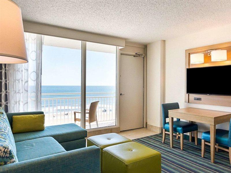 Comfort Beachfront Hotel Virginia Beach
