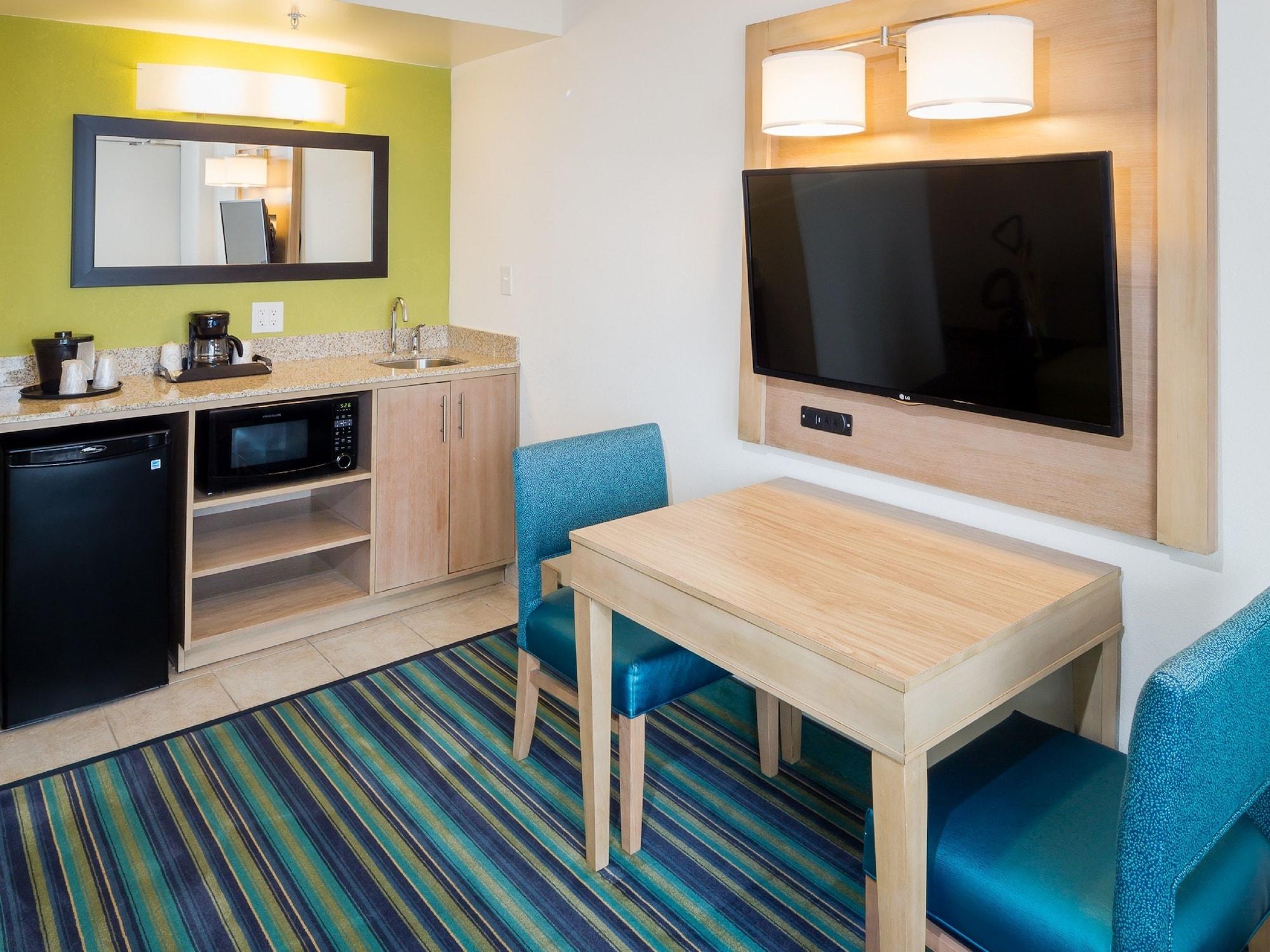 Hotel Comfort Beachfront 2*