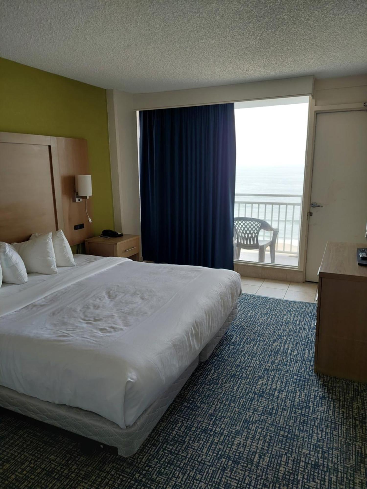 Comfort Beachfront Hotel Virginia Beach