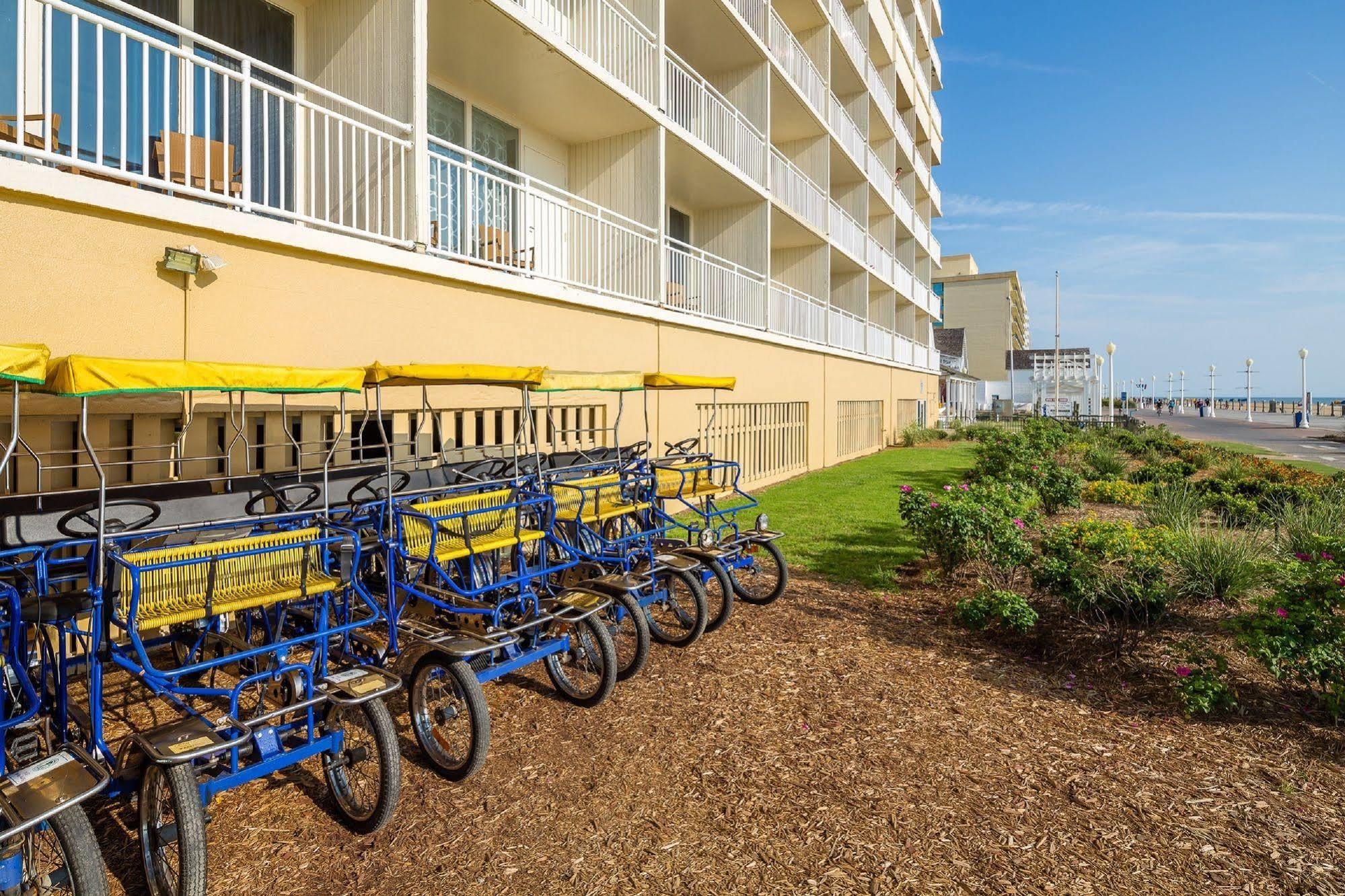 Comfort Beachfront Hotel 2*