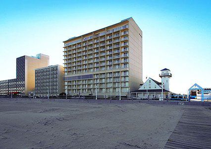 Comfort Beachfront 2* Virginia Beach