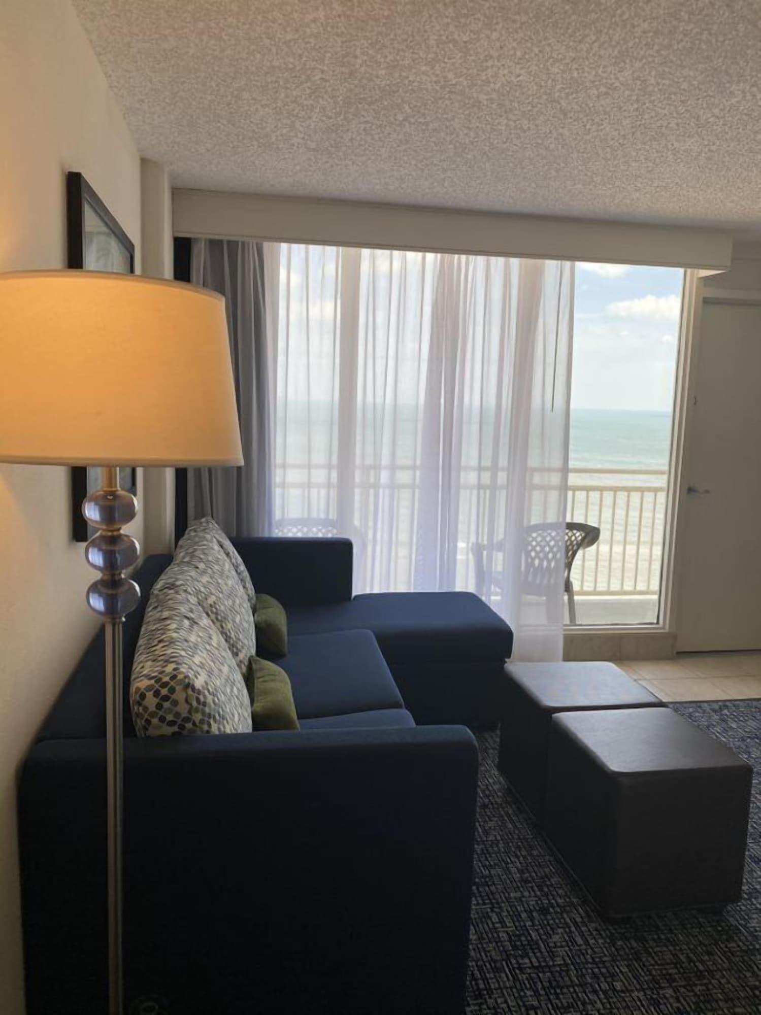 Comfort Beachfront 2*
